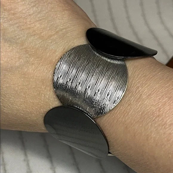 Vintage 2 Tone Metal Disk Panel Elastic Stretch Bracelet - Picture 11 of 13